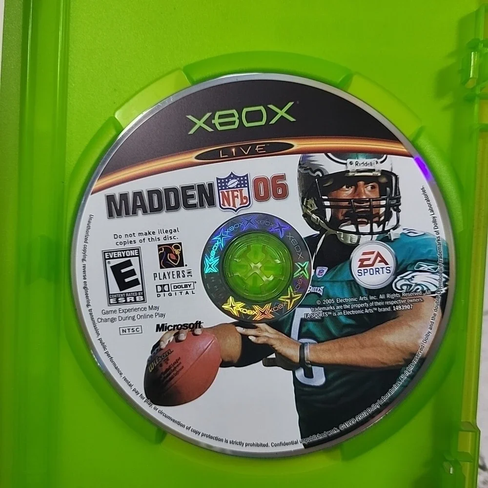 Xbox Live EA‎ Sports Madden 2005 2006 NFL Lot Of 2 Video Games